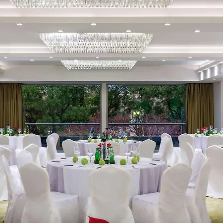Hotel Radisson Blu Park 5*