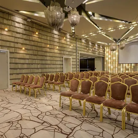 Hotel Radisson Blu Park 5*